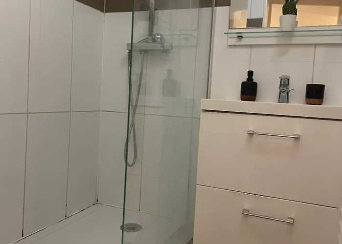 By By By Neptune Apartmán Cannes